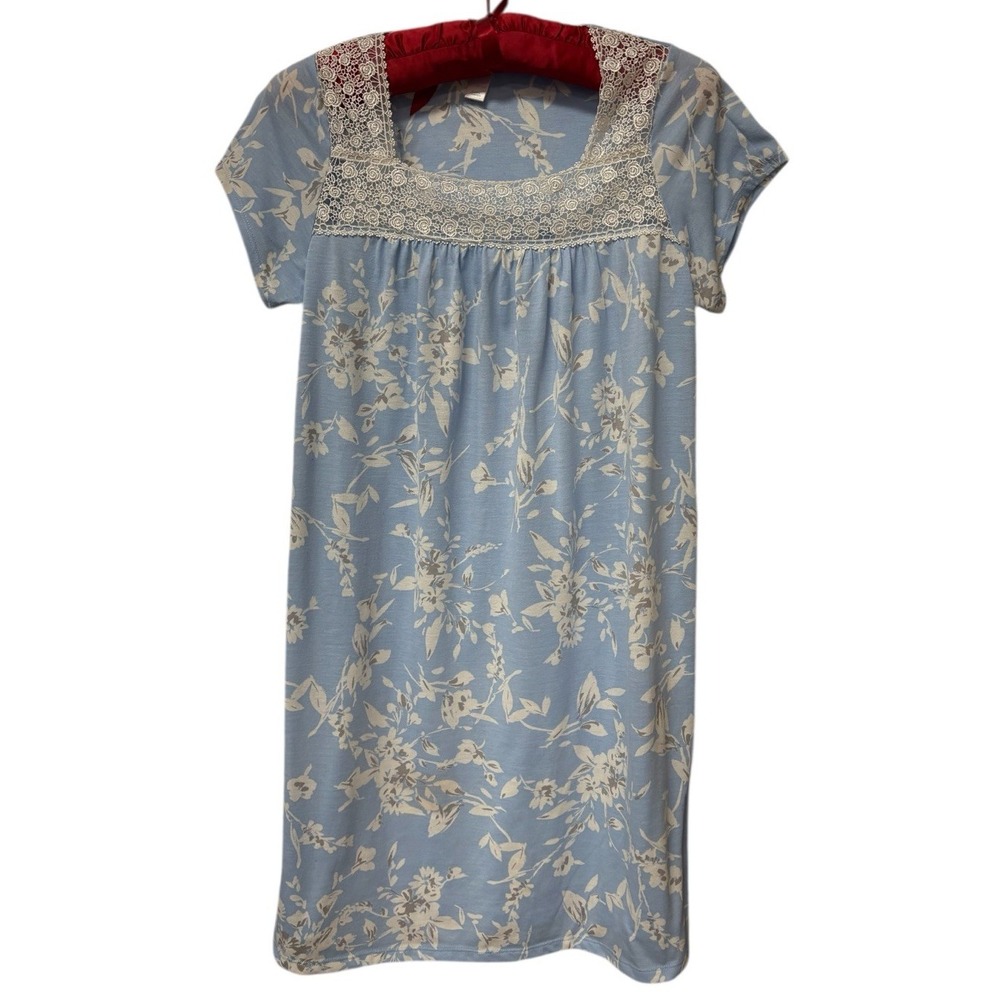 Adonna Blue Floral Lace Trim Short Sleeve Nightgown Sleep Shirt Women's Medium
